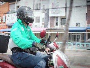 Lebih dari 50 Pilot di Thailand Jadi Ojol-Pengantar Makanan