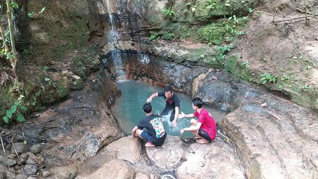 Curug Kembar Binuang