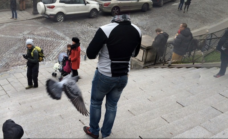 Glitch yang ada pada Google Maps biasa terjadi. Tapi terkadang hasilnya bisa mengocok perut karena menampilkan gambar yang aneh.