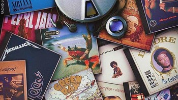 CD Walkman atau lebih dikenal dengan Discman Foto: Rachid Lotf