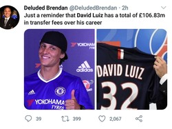David Luiz di Chelsea tampil bagus, dan sempat dijual mahal ke Paris Saint-Germain. Kini, penampilanya tidah menggambarkan demikian. (Foto: Twitter)