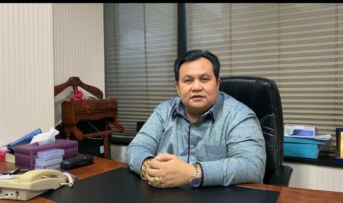 minola sebayang minola sebayang