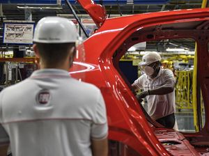 Wow! Pajak Mobil Baru Mau Dibebaskan, Harga Mobil Bisa Turun Hampir 50%