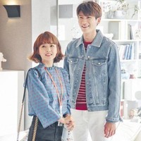  Gara-gara drama Strong Woman Do Bong Soon, fans berharap besar Park Bo Young dan Park Hyung Sik bisa jadi sepasang kekasih di dunia nyata. Hyung Sik dan Bo Young mampu memerankan pasangan yang sedang dimabuk asmara dengan sangat baik. Mereka juga kerap menampilkan adegan manis yang membuat penonton gemas. Foto: JTBC