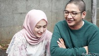 Mereka pun merasa sangat bahagia usai bisa kembali bersama-sama lagi. Pool/Palevi S/detikFoto.
