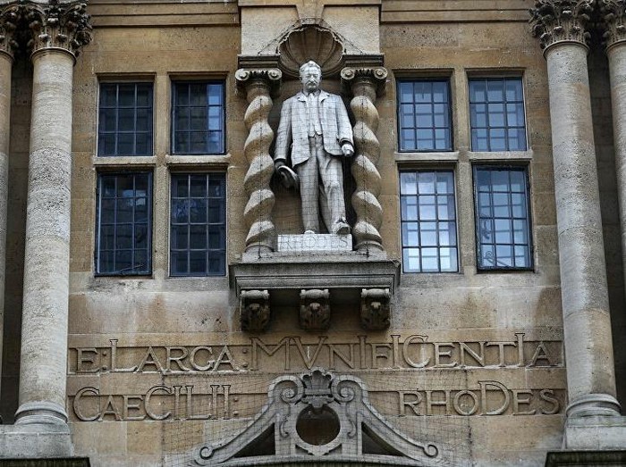 Patung Cecil Rhodes