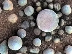 Tak Cuma Benda Mirip Tulang Kaki, Ini Objek Aneh Ditemukan di Mars