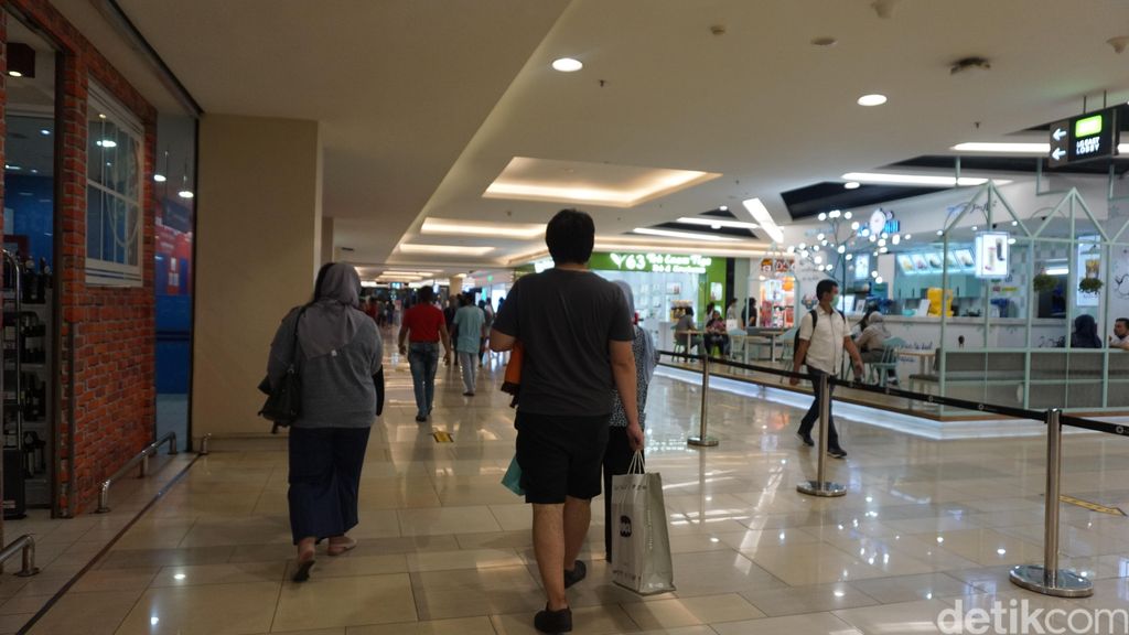 Protokol kesehatan restoran di Mal Kota Kasablanka