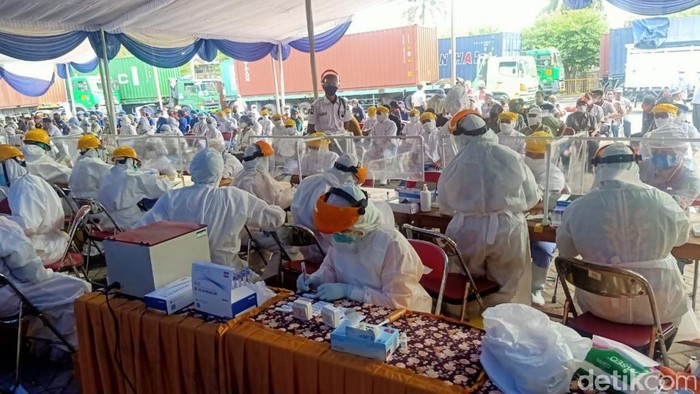 Kasus positif Corona di Kabupaten Pasuruan terus bertambah hingga kini mencapai 201. Sekitar 39 persen atau 78 kasus di antaranya berada di Kecamatan Gempol.