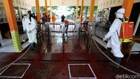 Beragam persiapan dan penerapan protokol kesehatan itu dilakukan guna memberikan rasa aman dan nyaman kepada para pengunjung yang nantinya akan berwisata ke kebun binatang tersebut.
