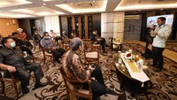 Beberapa diantaranya yakni, REI, APERSI, Himperra, IPPAT dan sekitar 800 orang mitra kerja BTN sebagai peserta webinar pada acara Business Partnership Gathering yang diselenggarakan BTN di Jakarta, Kamis (18/6). Foto: dok. Bank BTN