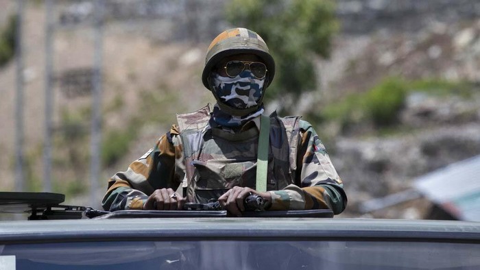 Sebanyak 20 tentara India tewas dalam bentrokan dengan militer China di Ladakh, Kashmir, yang masuk pegunungan Himalaya. Begini potret di Ladakh usai bentrokan terjadi.