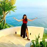 Kini Veronica bisa dibilang ahlinya dalam mencapai kepuasan, sehingga dengan percaya diri dia membagi ilmunya untuk wanita lain yang memiliki kesulitan orgasme. Kenyataannya adalah tidak ada satupun yang memberikanmu orgasme, kamu yang menciptakannya dengan pikiranmu, tubuhmu, seberapa kamu terkoneksi dan tingkat mencintai diri (self-love), jelas Veronica. Foto: dok. Instagram