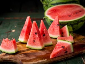 7 Buah dan Jus Penurun Darah Tinggi yang Perlu Diketahui