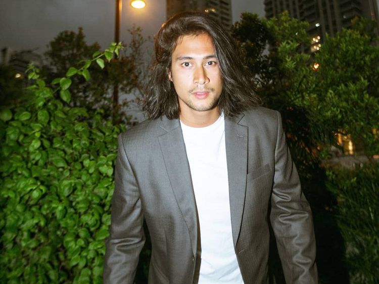 Potret Tampan Daniel Adnan, Suami Tara Basro yang Keturunan Ceko
