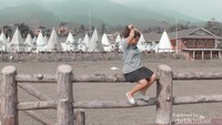 Untuk Anda yang ingin menikmati wisata alam ala resort bintang lima, Highland Park Resort ini bisa menjadi pilihannya. Tempat ini menyuguhkan wisata perkemahan dengan tenda-tenda tradisional ala Mongolia.  (Fionadirchania/dTraveler)
