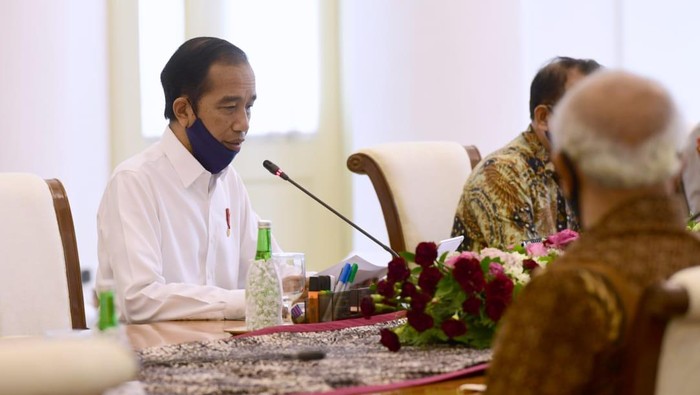 Presiden Jokowi saat bertemu purnawirawan TNI di Istana Bogor, Jawa Barat.
