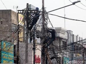 Kapan Ibu kota Bebas Kabel Semrawut di Udara?