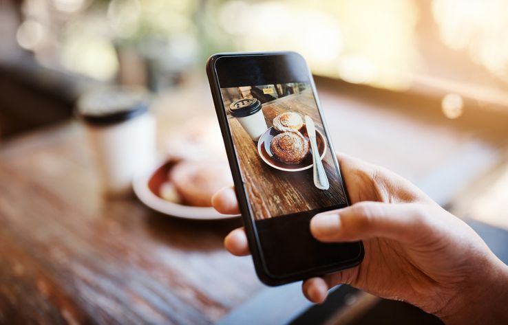 Kelakuan selebgram yang minta makanan gratis