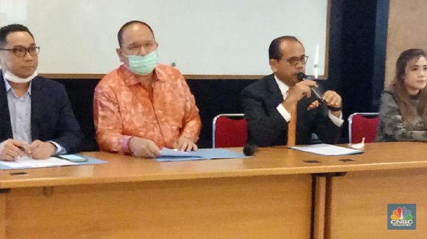 Kuasa Hukum KSP Indosurya, Juniver Girsang (CNBC Indonesia/ Daniel Wiguna)