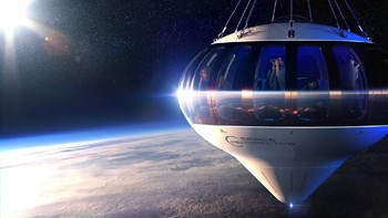 Kami berada di atas 99 persen atmosfer Bumi, kata salah satu pendiri Space Perspective Jayne Poynter. Foto: Space Perspective
