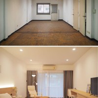 Kamar utama hadir dengan lantai kayu. Meja built-in yang memanjang menambah kesan modern pada ruangan ini. (Foto: Facebook/Peary is Happy)