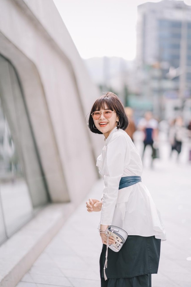 Lima tahun menjalin asmara, hubungan keduanya tak berjalan mulus karena perbedaan budaya dan bahasa. Tak jarang perbedaan budaya dan bahasa itu menimbulkan salah paham di antara mereka. Selain itu, jalinan cinta mereka juga mendapatkan pertentangan dari kedua belah pihak keluarga. Foto: dok. pribadi Yannie Kim