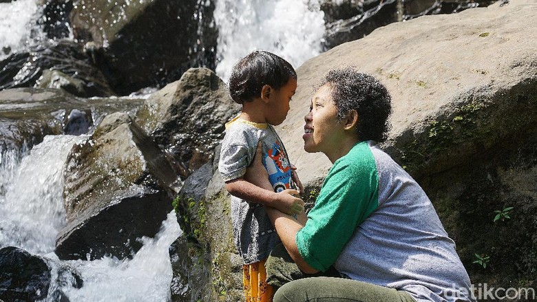 Air Terjun Grojogan Sewu Tawangmangu Air Terjun Grojogan Sewu Tawangmangu