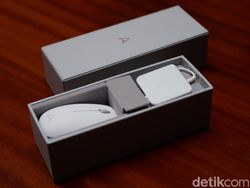 Asus ZenBook Edition 30, Notebook Mewah Bertahta Emas 18 Karat