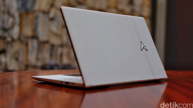 Asus ZenBook Edition 30 UX334FL