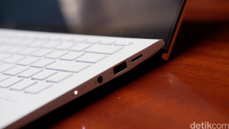 Asus ZenBook Edition 30 UX334FL