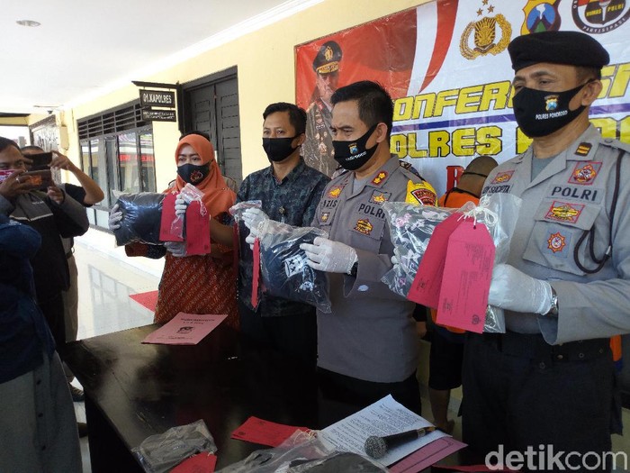 Dua pria menyetubuhi seorang wanita di tepi hutan Ponorogo. Tim Unit PPA Polres Ponorogo sudah mengamankan dua pria tersebut.