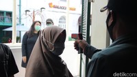 Protokol kesehatan ketat diterapkan bagi siapa saja yang masuk ke museum tersebut. 