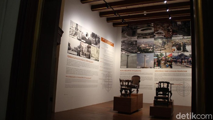 Museum Sejarah Jakarta atau Museum Fatahillah sudah dibuka kembali, Sabtu (20/6/2020). Protokol kesehatan sangat ketat diberlakukan.