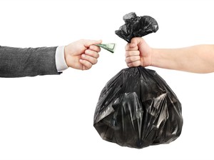 Peneliti Dukung Larangan Penggunaan Kantong Kresek Sekali Pakai