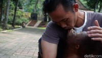Salah satunya adalah membuat jalur wisatawan di dalam kebun binatang. Sehingga nantinya tidak ada penumpukan wisatawan, baik di lokasi wisata atau di tempat penjualan tiket.