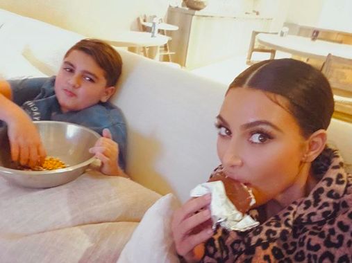Kim Kardashian beri junk food untuk Mason