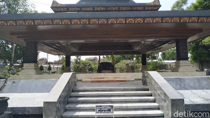 Makam Bung Karno di Blitar