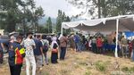 Nah Loh! Ratusan Wisatawan Puncak Jalani Rapid Test Massal