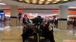 Penampakan Antrean Panjang Masuk Mal Kokas