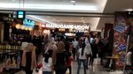 Penampakan Antrean Panjang Masuk Mal Kokas