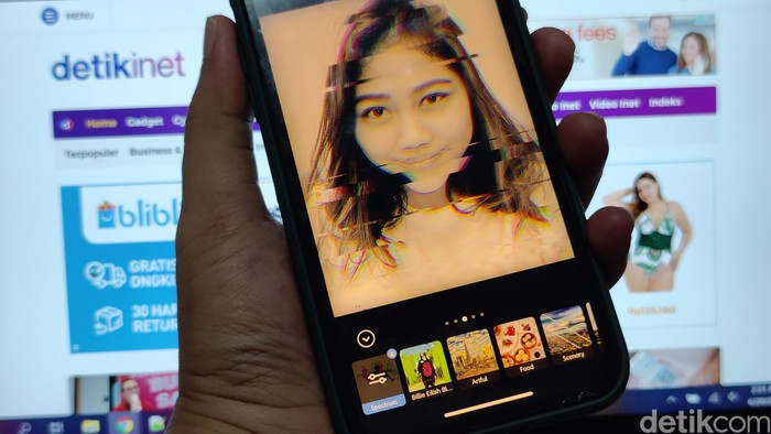 Photoshop Camera