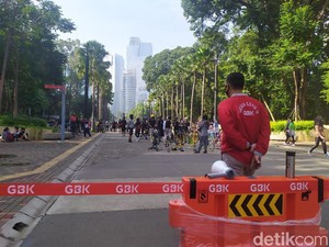 Ada Pembatas, Pesepeda Dilarang Melintas ke Sekitar Ring Road GBK