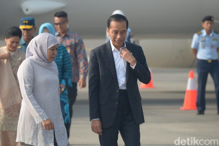 Gubernur Khofifah dan Jokowi