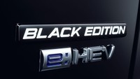 Terdapat emblem Black Edition bagian belakang. Foto: Dok. Honda