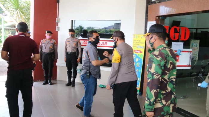 Kapolda Jateng Irjen Ahmad Luthfi di RSUD Karanganyar, Minggu (21/6/2020).
