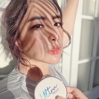 Live streaming 30 jam non-stopnya bersama Raffi-Nagita yang berlangsung di Youtube dan Facebook itu kabarnya telah memecahkan rekor MURI untuk siaran langsung acara keluarga terlama dan dengan penonton terbanyak. Foto: Instagram @maharanikemala