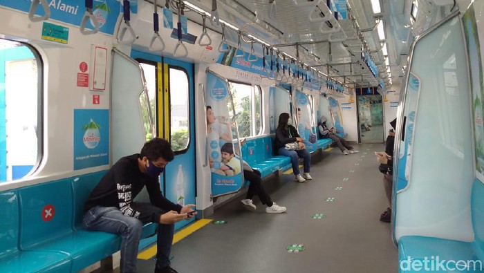 MRT Jakarta sepi di masa pandemi/Herdi Alif Alhikam- detikcom
