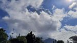 Penampakan Erupsi Gunung Merapi dari Sleman hingga Boyolali