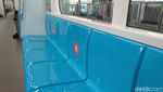 Potret Sepinya Naik MRT Jakarta di Hari Libur